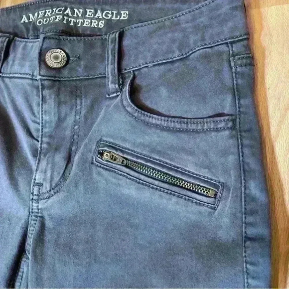 American Eagle Moto Jegging Jeans Gray Sateen Ankle Zips Stretch Women’s Size 0 - Picture 4 of 13